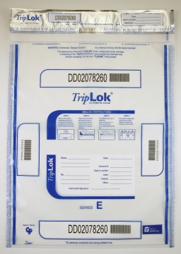 Image of item: 15W x 20H, TripLok Clear Deposit Bags - 250/CTN