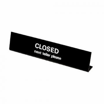 Image of item: Easel Style Inch Closed Inch Sign